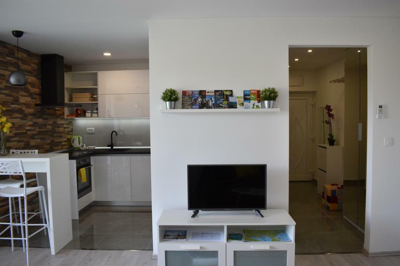 Valkane Apartment Pula Eksteriør billede